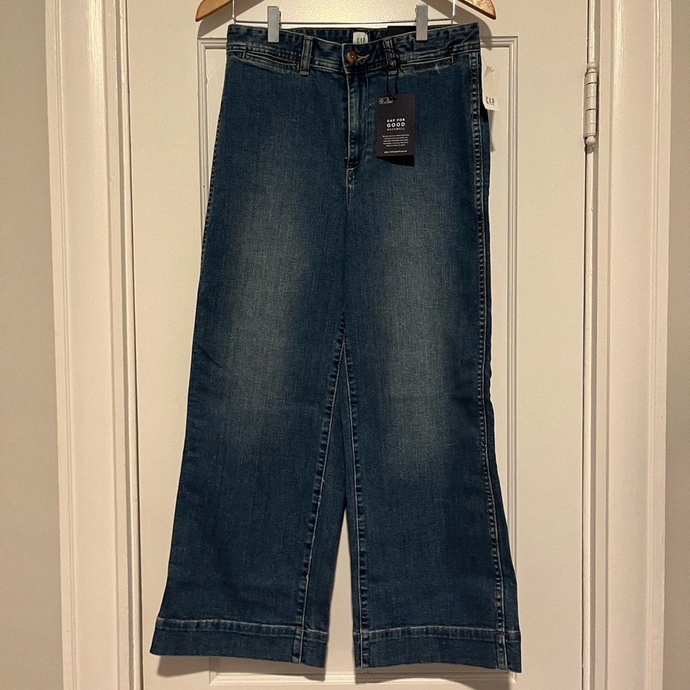 NWT Gap Wide Leg Crop Jeans